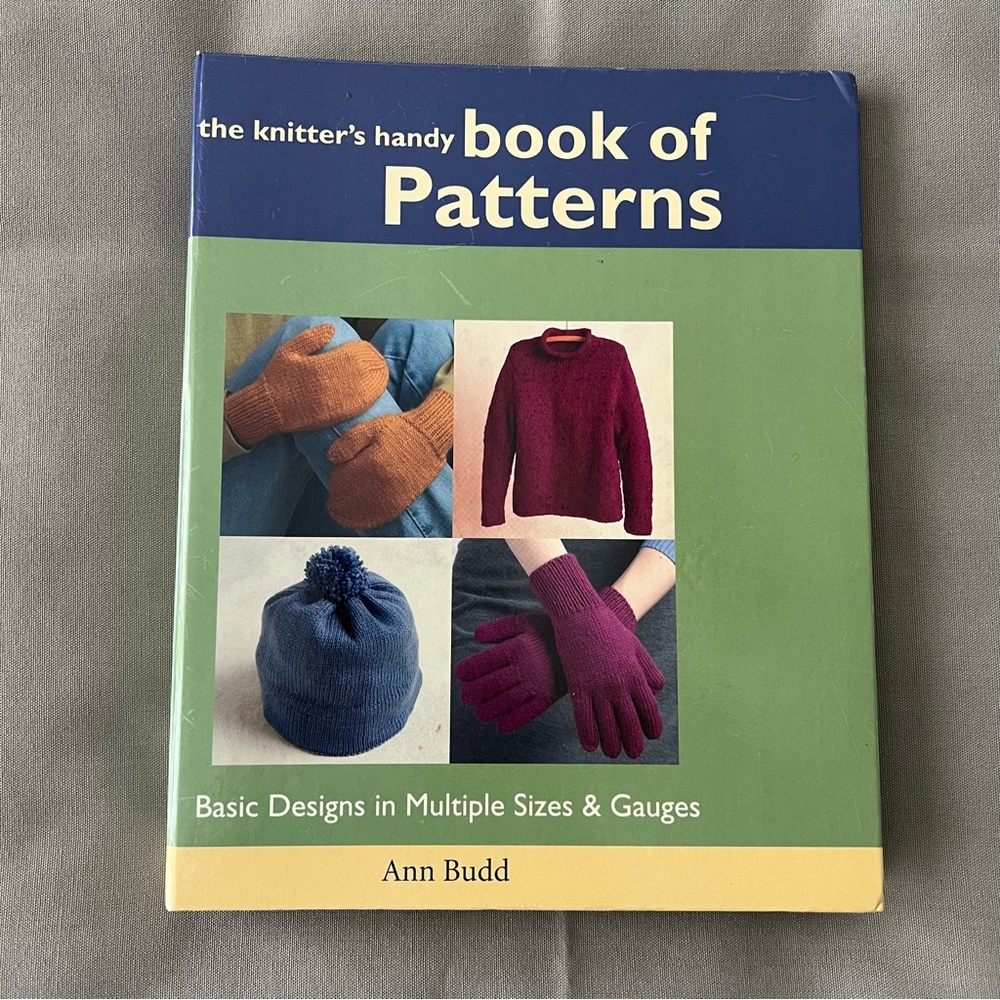 The Knitter's Handy Book of Patterns by Ann Budd - VG condition